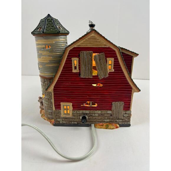 Dept 56 Haunted Barn Halloween Lighted Sound Building - Picture 5 of 11